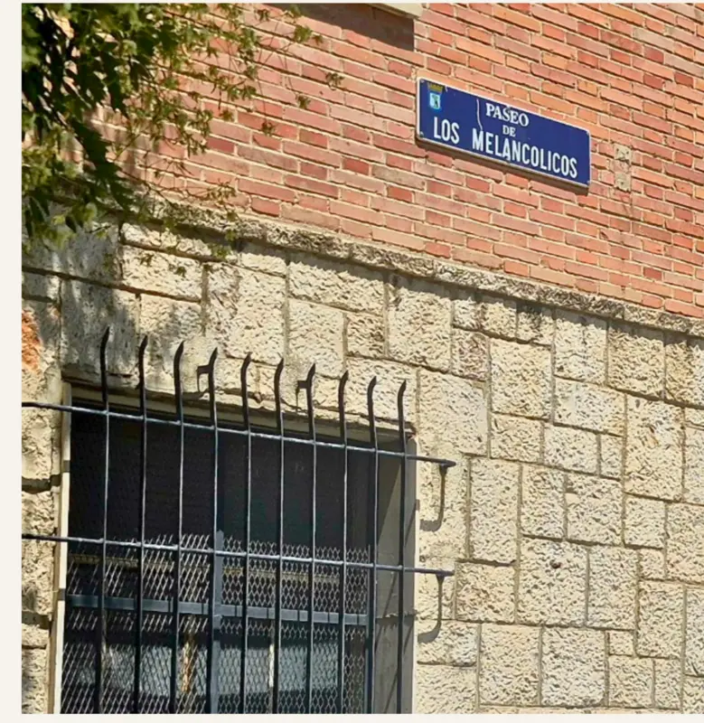 Placa del paseo de los Melancólicos